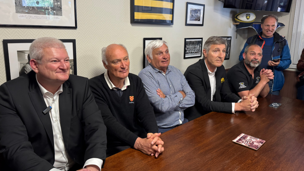La famille Élissalde était au côté du maire Olivier Falorni et du président du Stade Rochelais, Vincent Merling | TL - INF LR