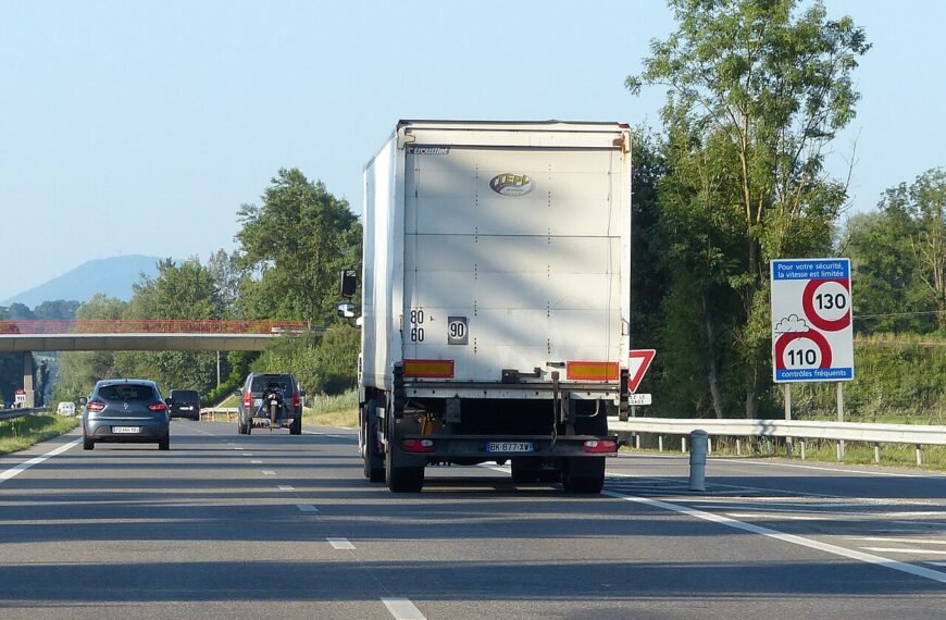 route, autoroute, camion, 110, 130