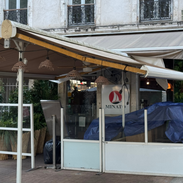 Le Minato est un restaurant situé sur le Vieux-Port de La Rochelle | TL - INF LR