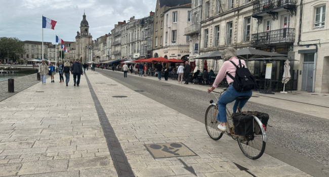 vélo, vieux port, piéton la rochelle