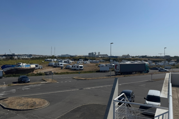 camp, caravane, gens du voyage