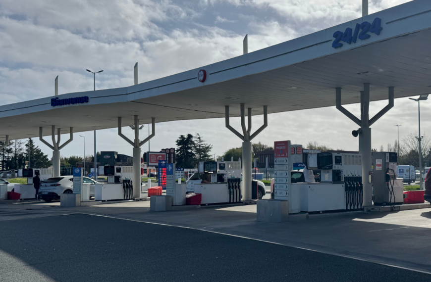 « Un ras-le-bol général » : une manifestation contre la hausse du carburant organisée à La Rochelle le 15 septembre