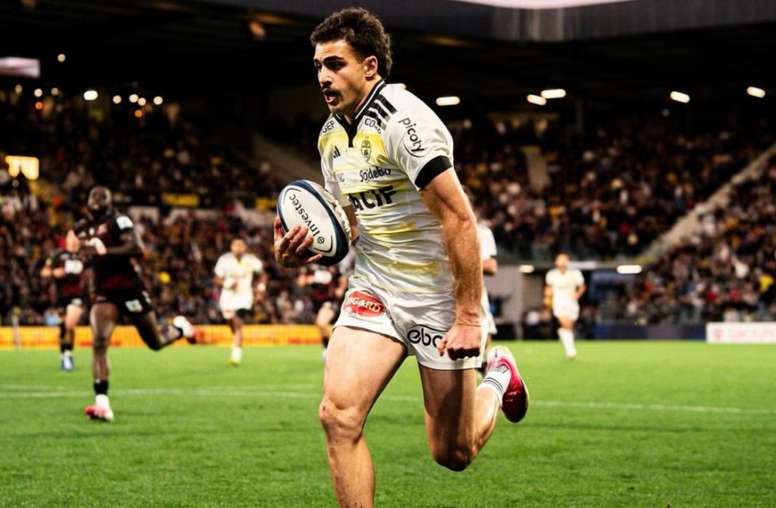 Champions Cup : dans un match marqué par le décès tragique d’Hyron Andrews, le Stade Rochelais s’impose face aux…