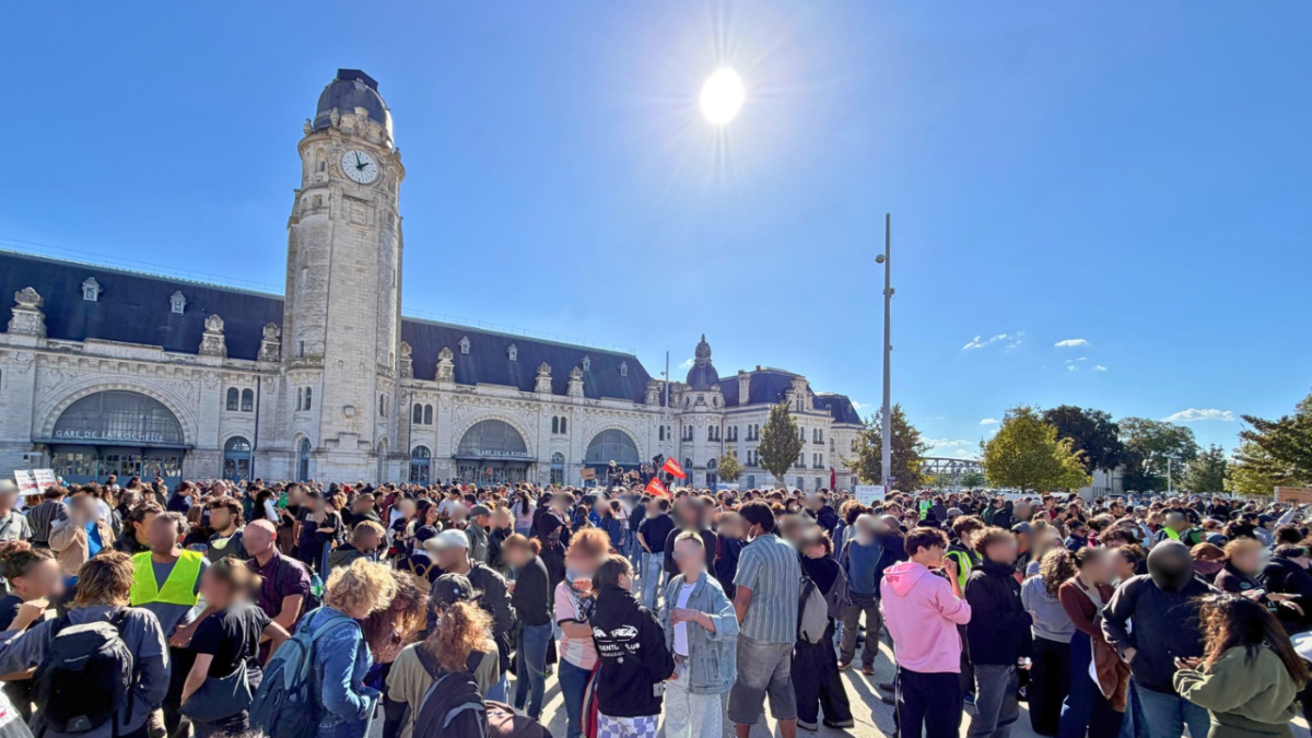 gare la rochelle, manifestation, gilets jaune, 17 octobre, rassemblement, police, protestation, la rochelle