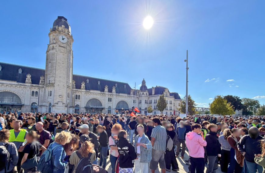 gare la rochelle, manifestation, gilets jaune, 17 octobre, rassemblement, police, protestation, la rochelle