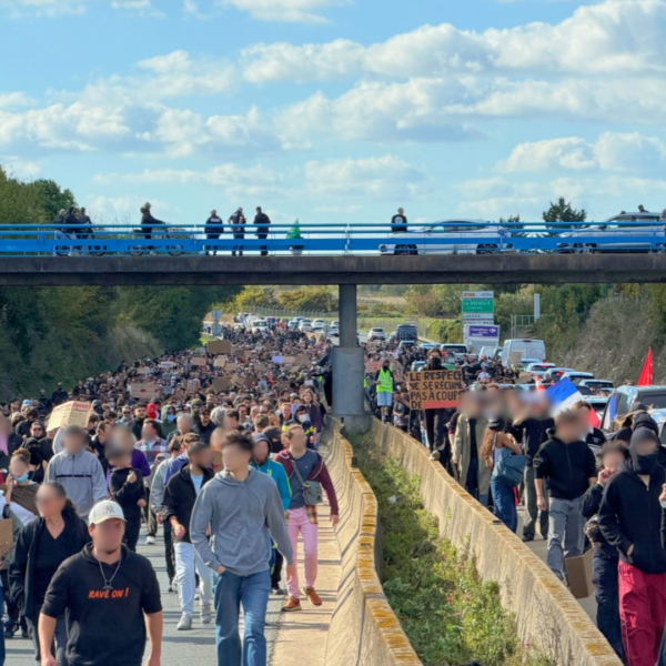 Manifestation du 17 octobre à La Rochelle : plusieurs milliers de manifestants recensés, 10 interpellations