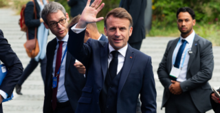 Emmanuel Macron en juin 2025 | Flickr – fdebijl