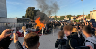 barricade, manifestation, blocus lycée, blocage, manifestants,vieljeux, police, CRs, gendarmerie, incendie, barricade